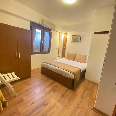 Konak Hotel Kaleici Hotel 2*
